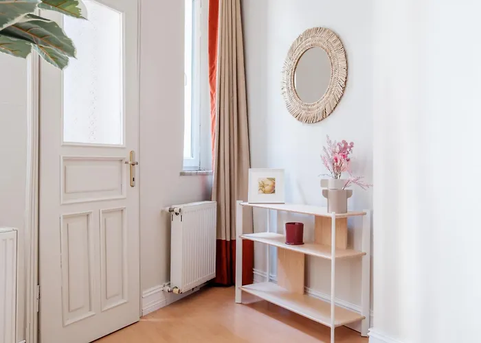 Urban Balcony - Close To Taksim *