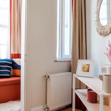 شقة Urban Balcony - Close To Taksim *